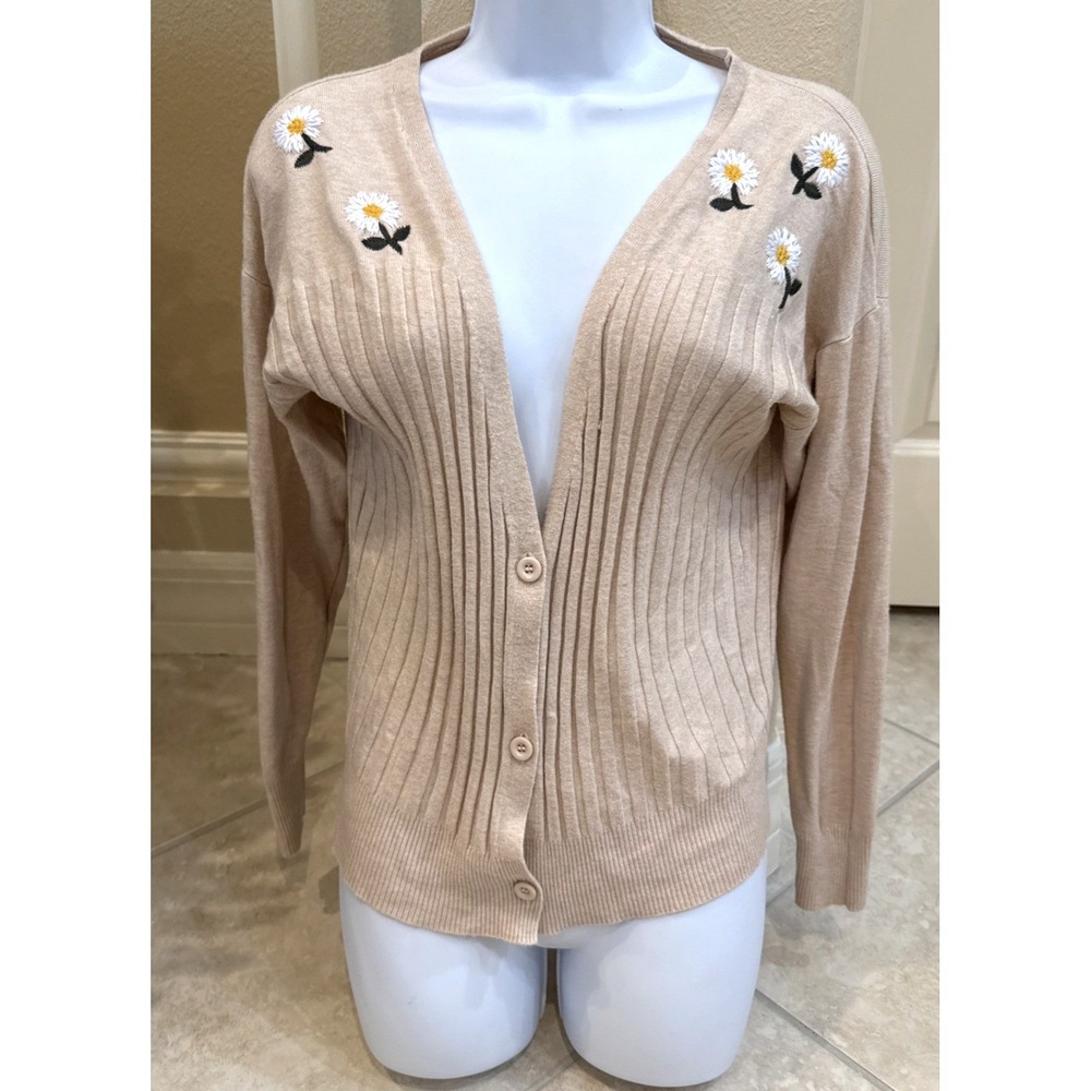 Vila Milano Womens Beige Daisy Embroidered Ribbed V-Neck Cardigan Sweater Medium